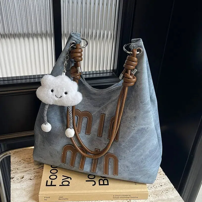 Decorative Charm Trendy Shoulder Bag