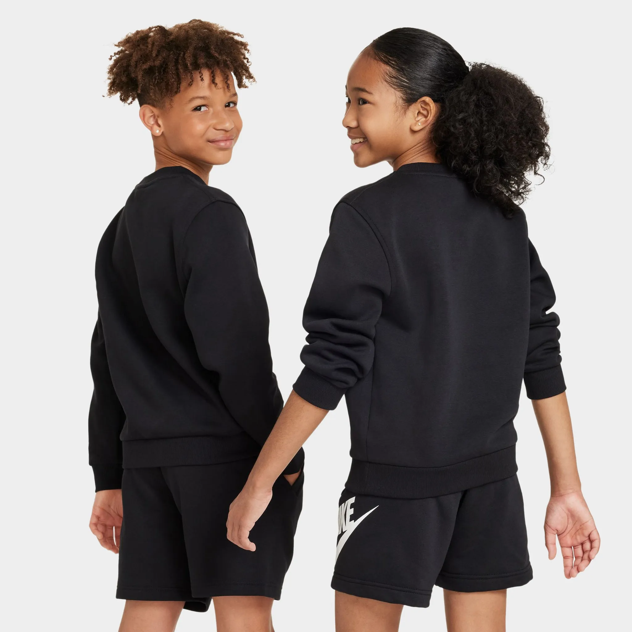 Nike Juniors' Club Fleece Crewneck / Black