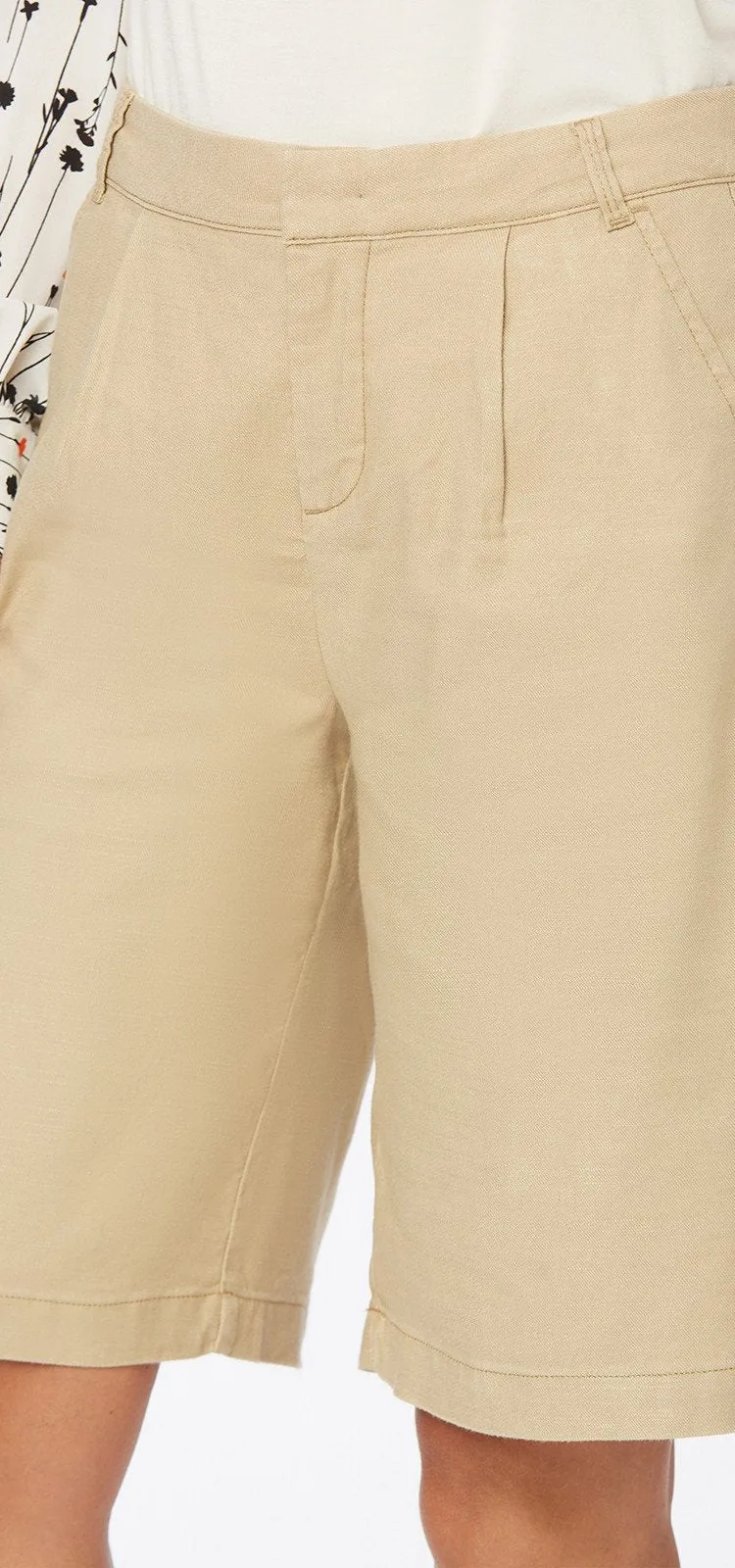 Relaxed Bermuda Short Sand Stretch Linen | Warm Sand