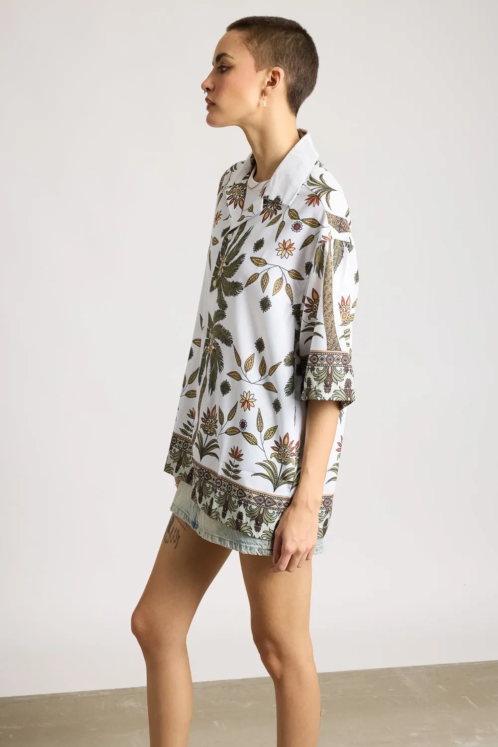 Relaxed Fit Printed Women's Shirt - Coconut Oasis