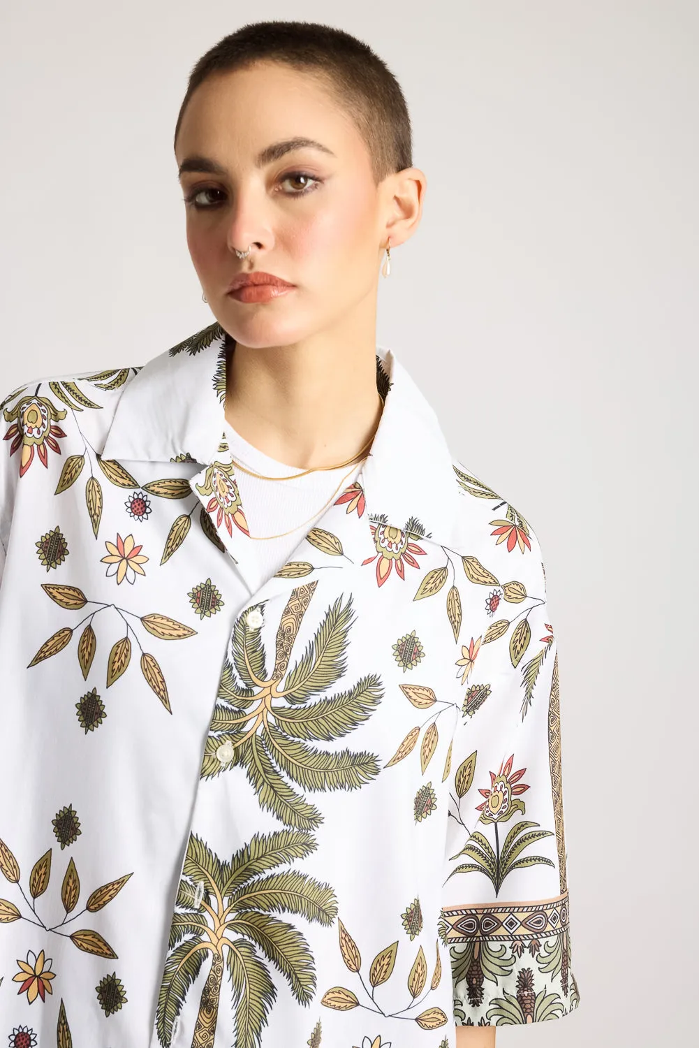 Relaxed Fit Printed Women's Shirt - Coconut Oasis